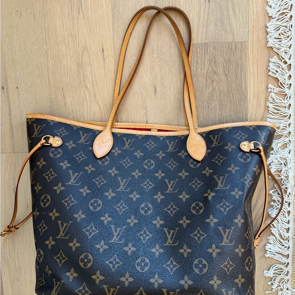 Louis Vuitton Neverfull MM Monogram Canvas Tote - Black and Tan